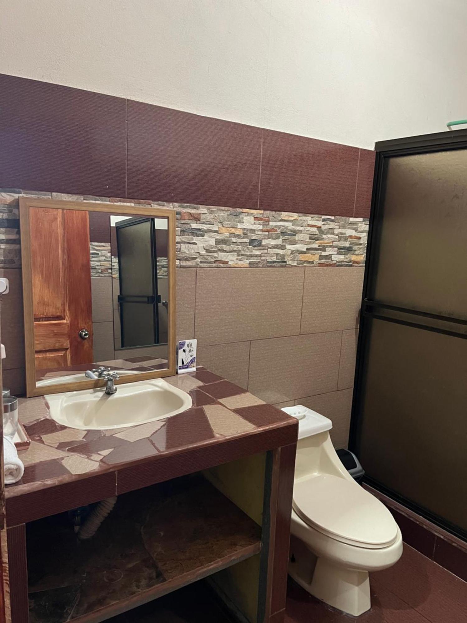Casa Escondida Apartments Vườn quốc gia Vườn quốc gia Manuel Antonio Ngoại thất bức ảnh